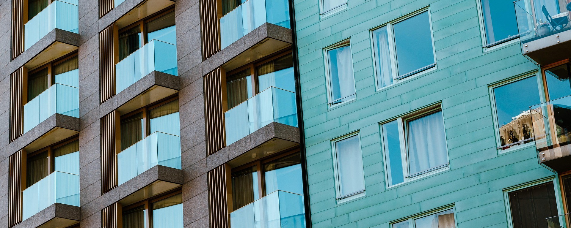 building-8286428_1920.jpg