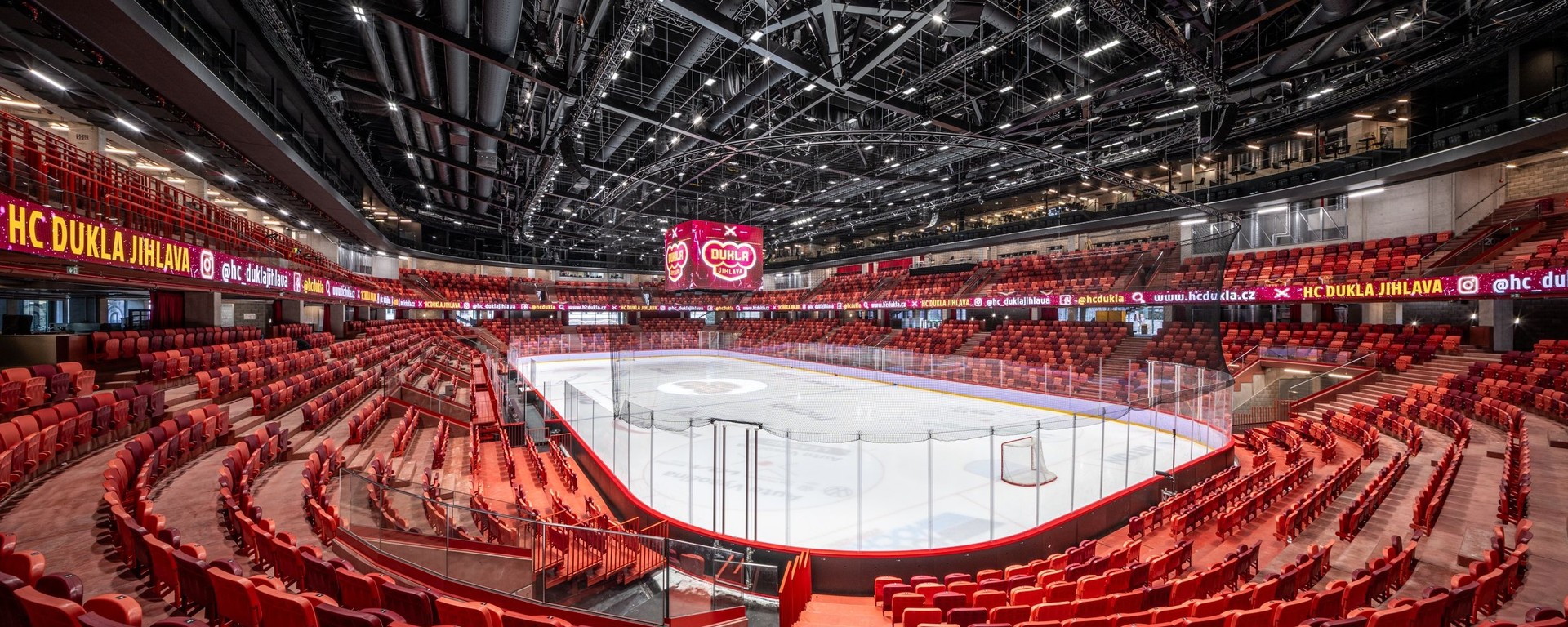 Arena.jpg