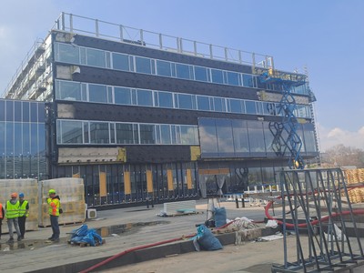 Druhá odborná exkurze na stavbu MEPHARED 2 kampusu Univerzity Karlovy v Hradci Králové