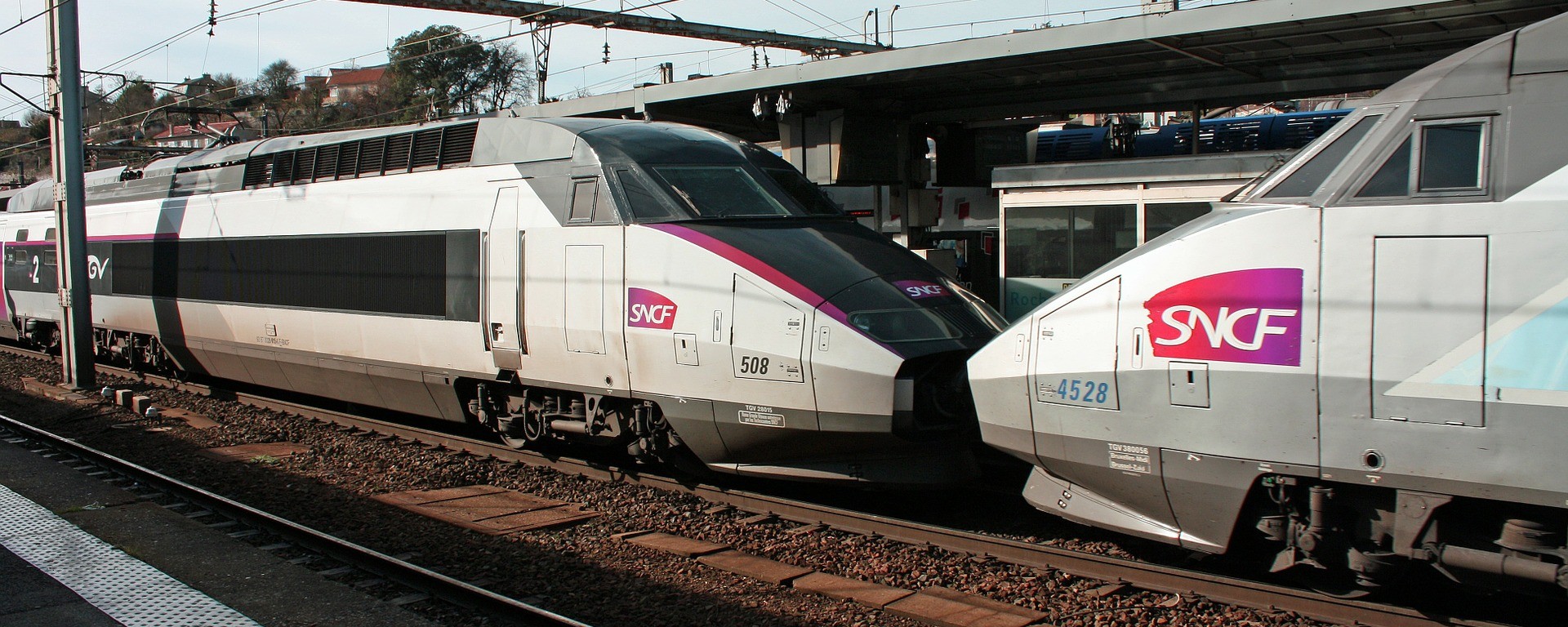 tgv-trains-g54fcd9d84_1920.jpg